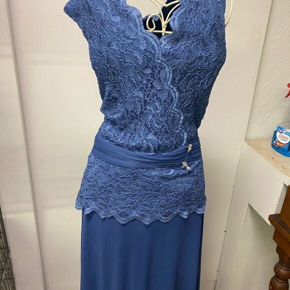 NWT Onyx Nite Lace Top Gown Sz 12 Peri 648974 - Picture 8 of 8